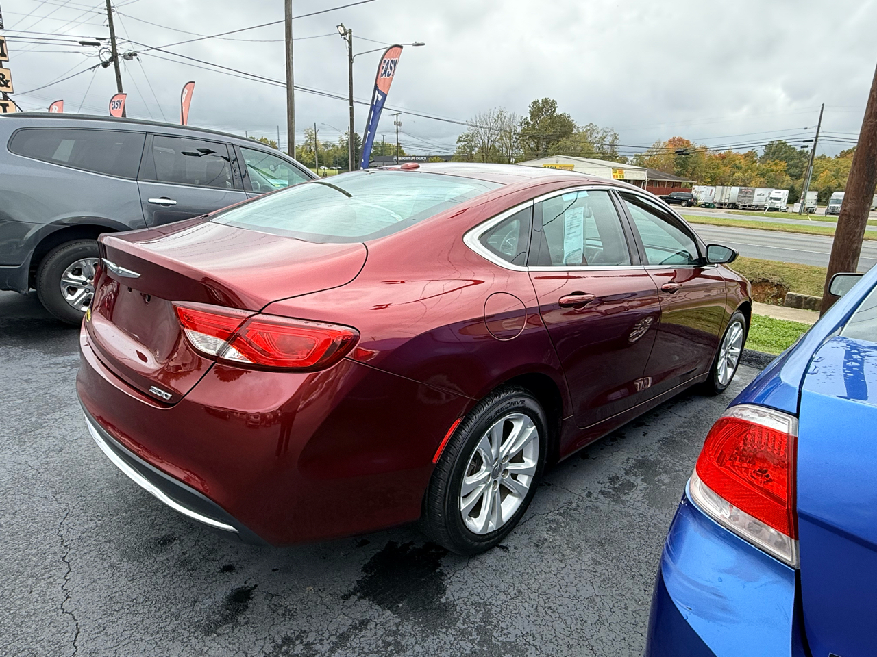 Chrysler 200 4dr Sdn Limited FWD 2015 Chrysler 200 4dr Sdn Limited FWD 2015