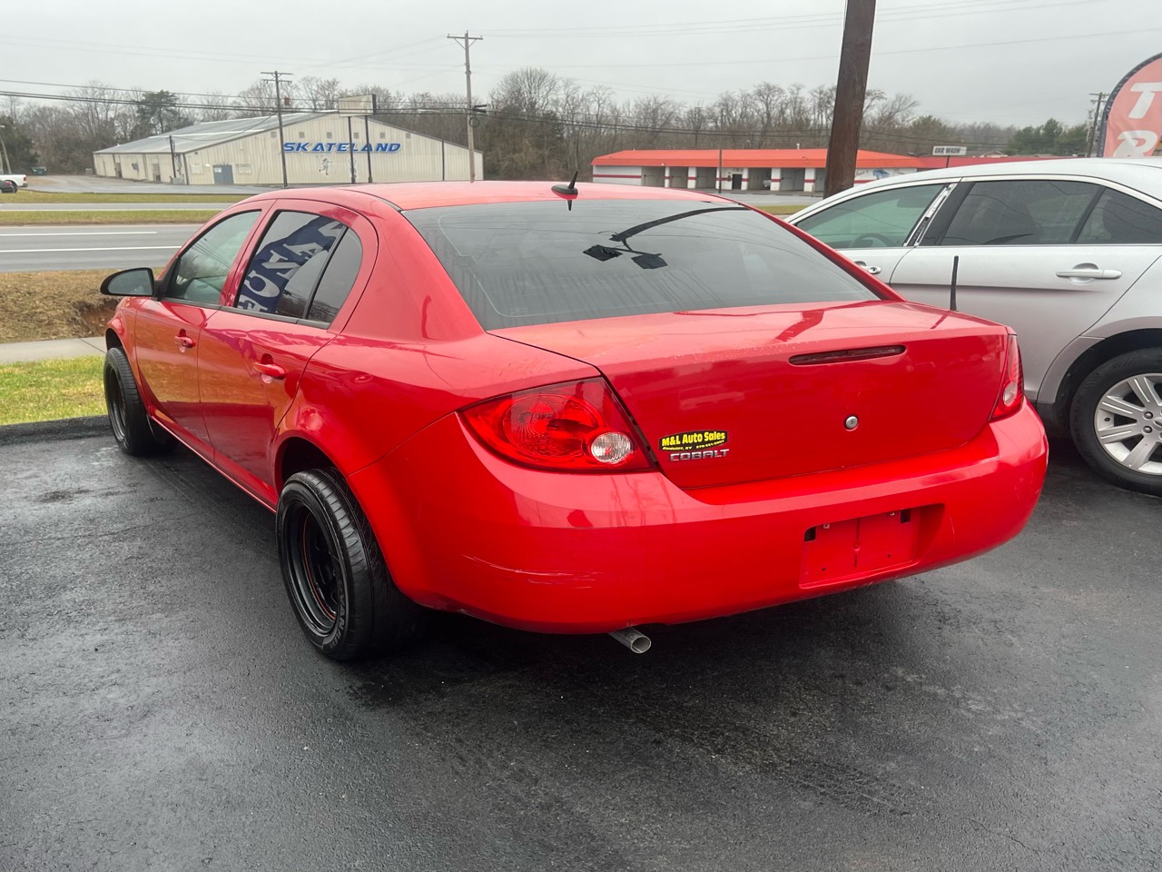 Chevrolet Cobalt 4dr Sdn LS 2010