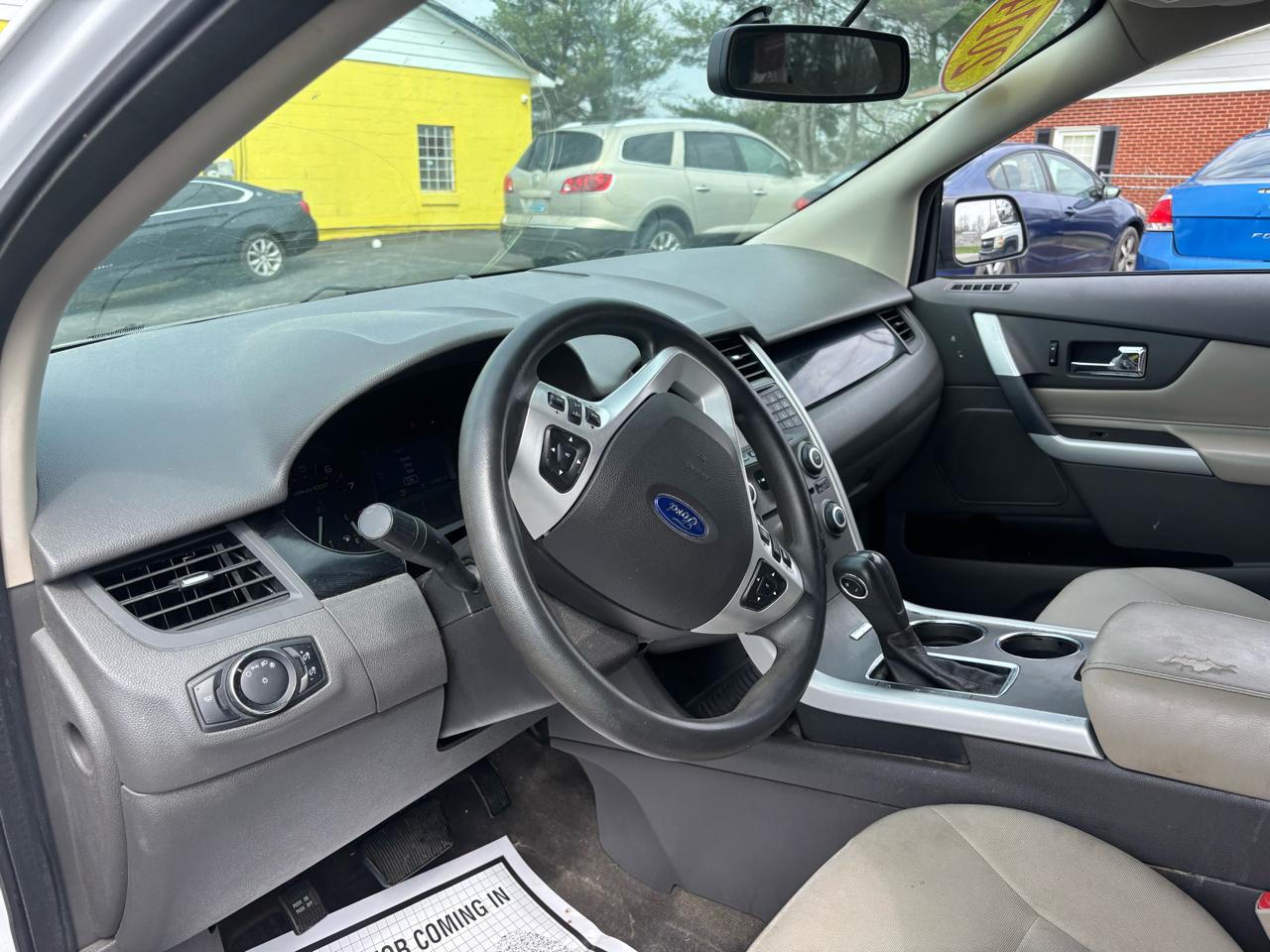 Ford Edge 4dr SE FWD 2014