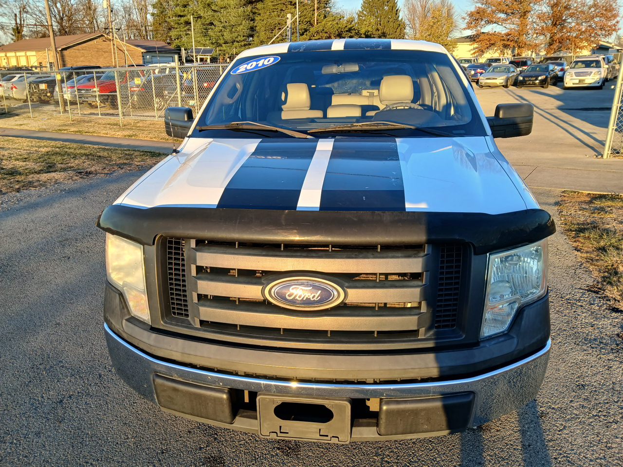 Ford F-150 2WD SuperCrew 145" XL 2010