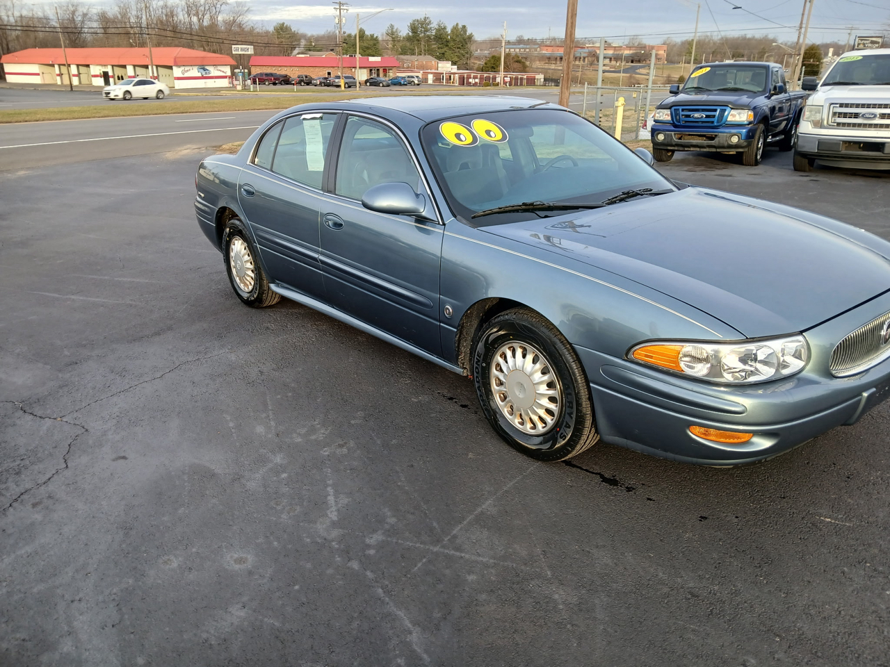 Buick LeSabre 4dr Sdn Custom 2000