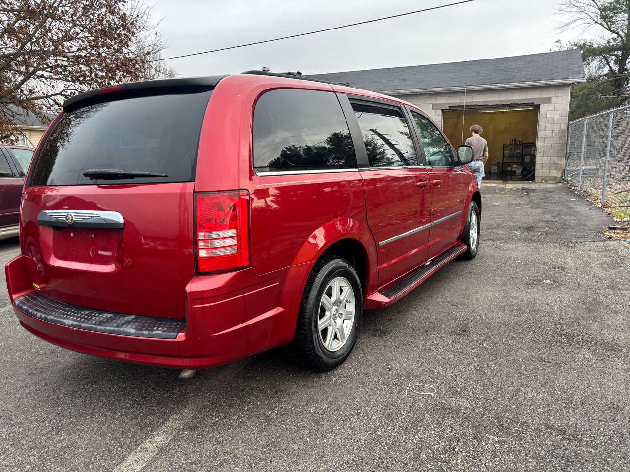 Chrysler Town & Country 4dr Wgn Touring 2010