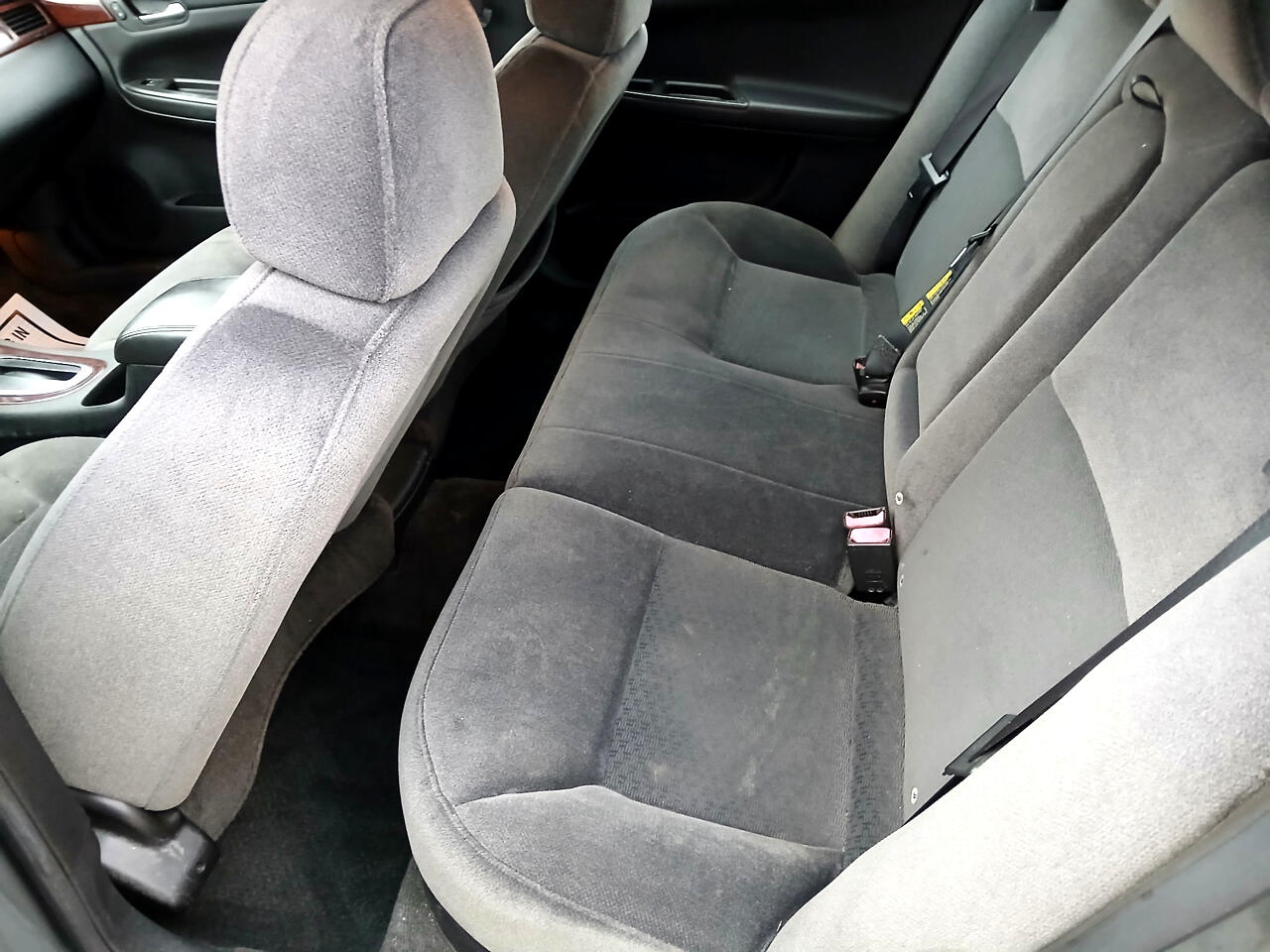 Chevrolet Impala 4dr Sdn 3.5L LT 2007