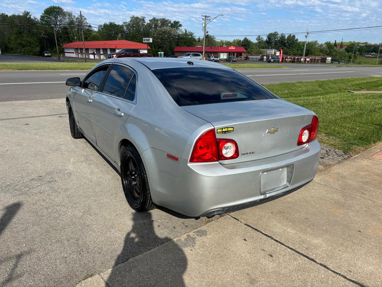 Chevrolet Malibu 4dr Sdn LS w/1LS 2010