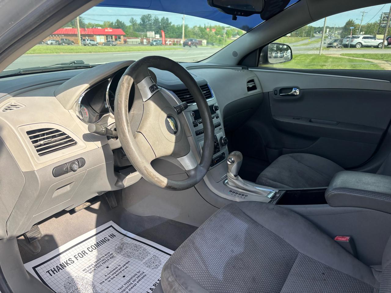 Chevrolet Malibu 4dr Sdn LS w/1LS 2010