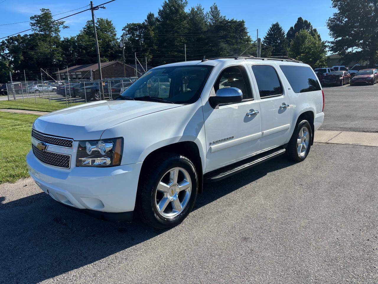 Chevrolet Suburban 4WD 4dr 1500 LTZ 2008