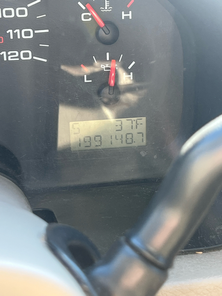 Ford F-150 SuperCrew 139" XLT 4WD 2005