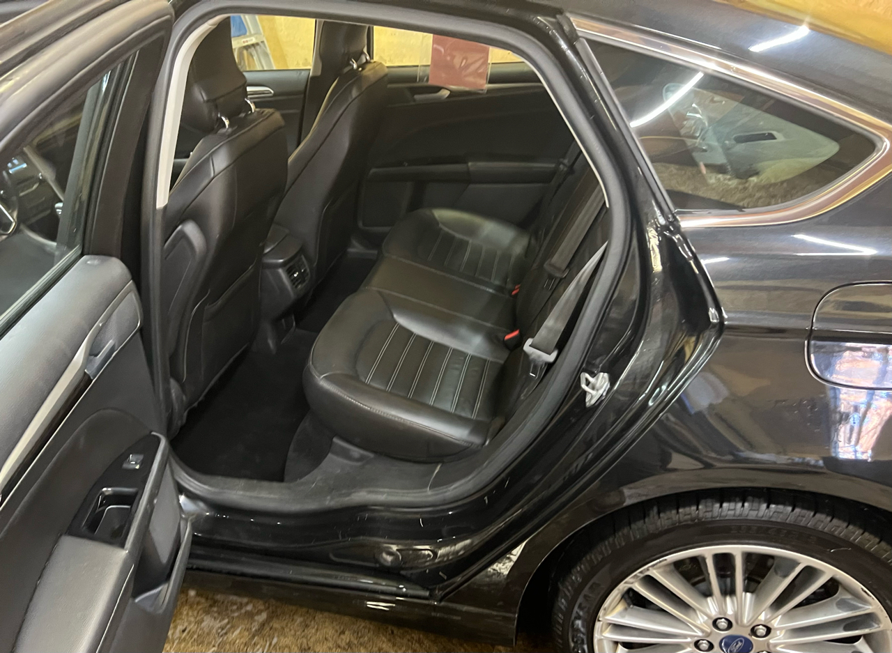 Ford Fusion 4dr Sdn SE FWD 2015