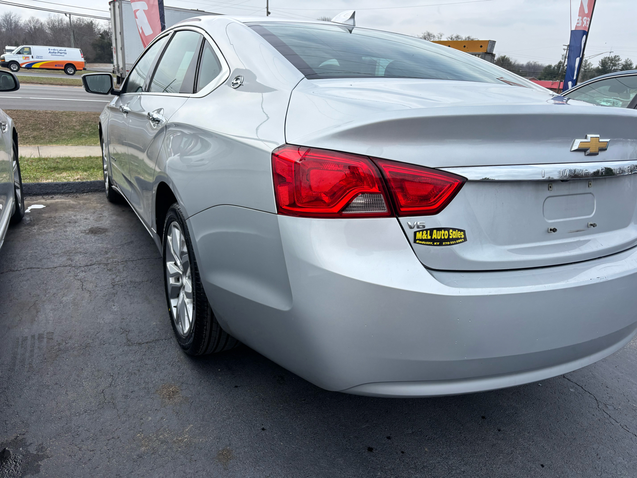 Chevrolet Impala 4dr Sdn LT w/1LT 2018