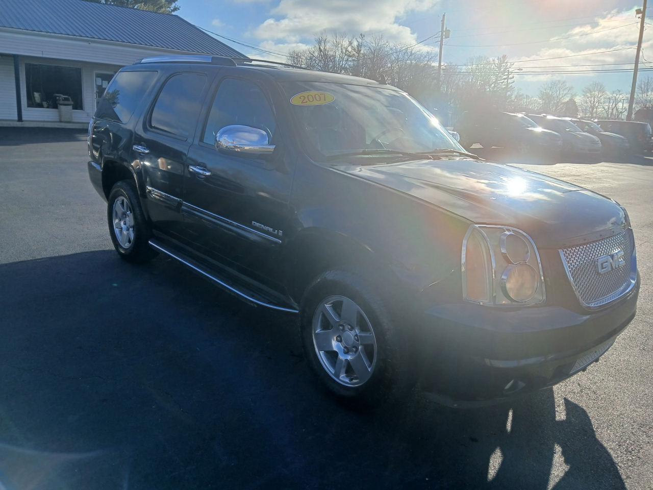 GMC Yukon Denali AWD 4dr 2007
