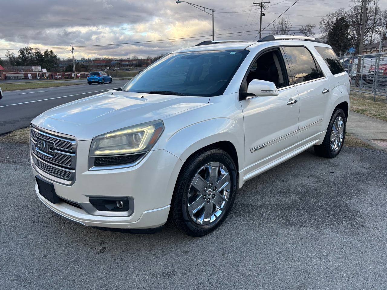 GMC Acadia AWD 4dr Denali 2013