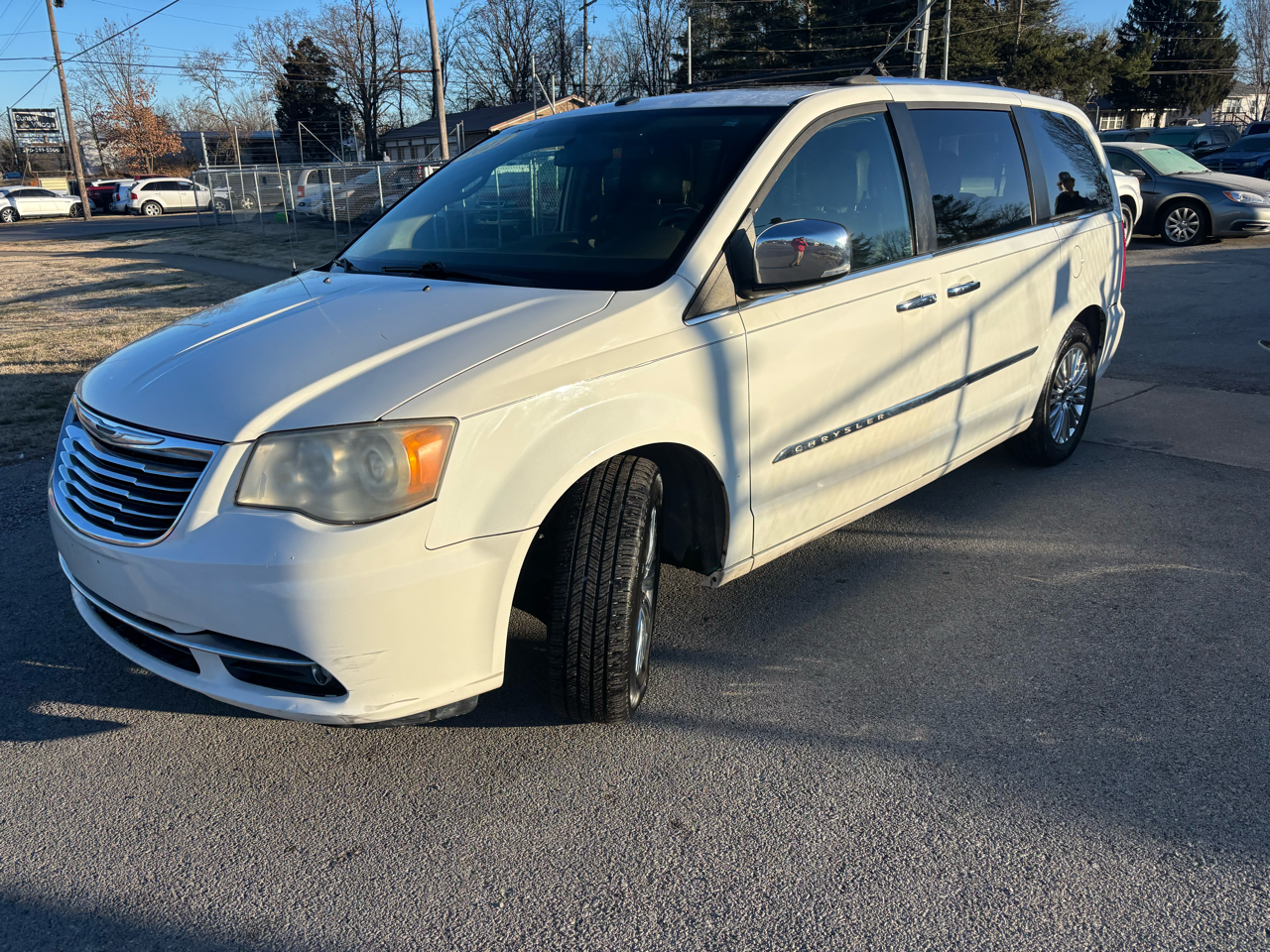 2011 Chrysler Town & Country 4dr Wgn Limited