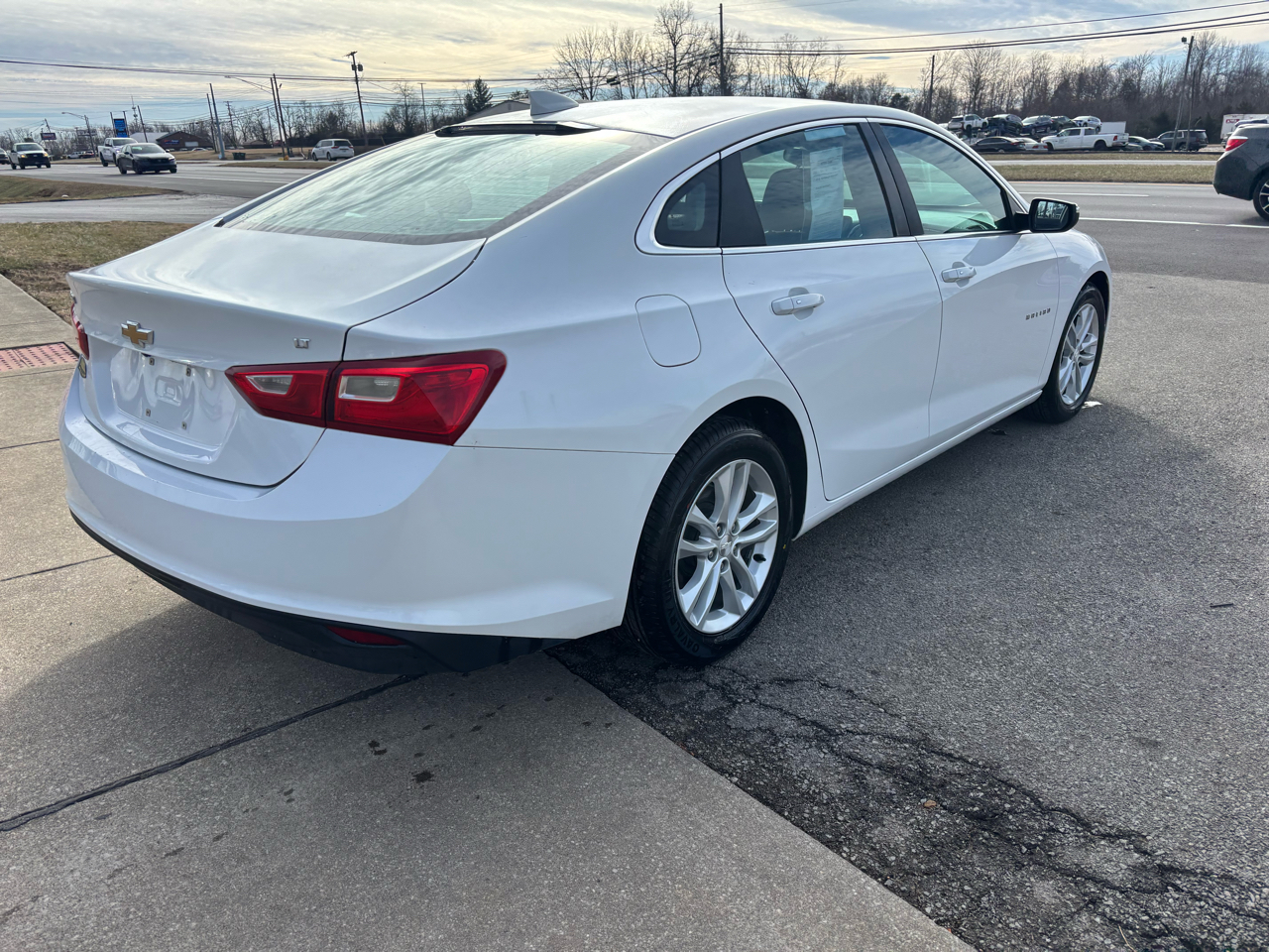 Chevrolet Malibu 4dr Sdn LT w/1LT 2017