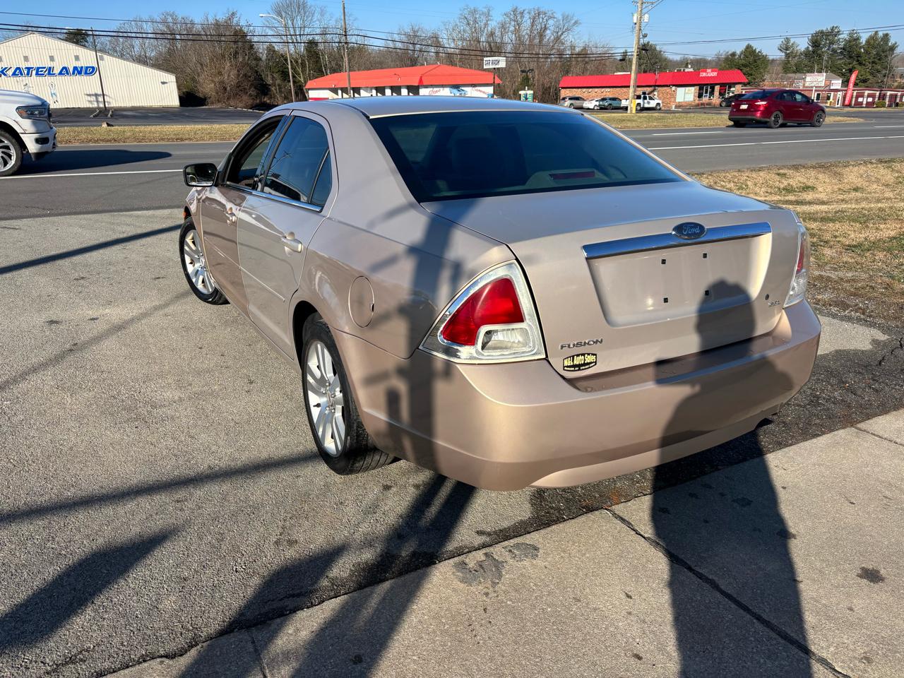 Ford Fusion 4dr Sdn I4 SEL 2006