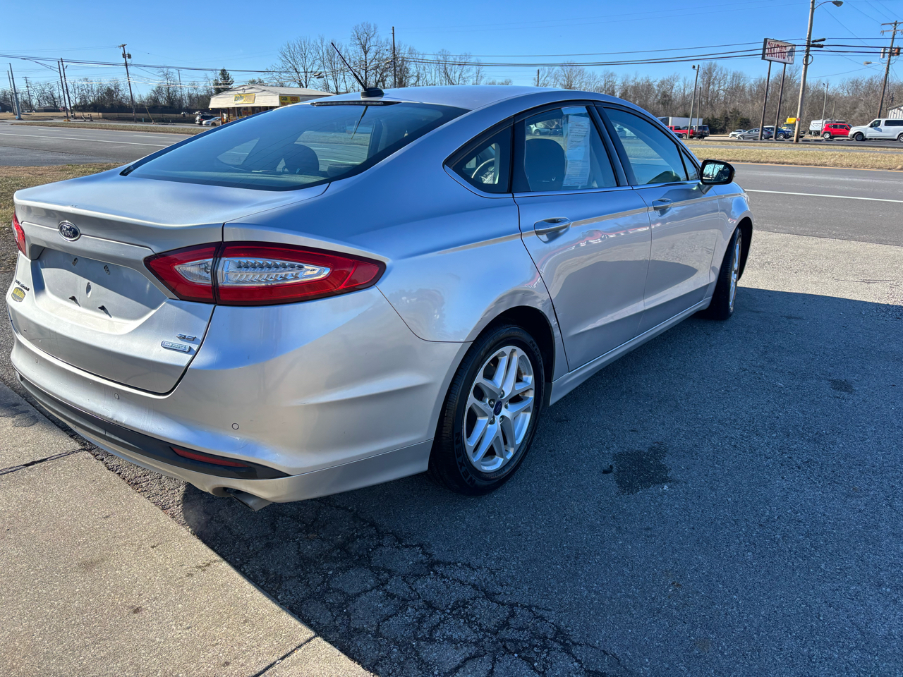 Ford Fusion 4dr Sdn SE FWD 2014