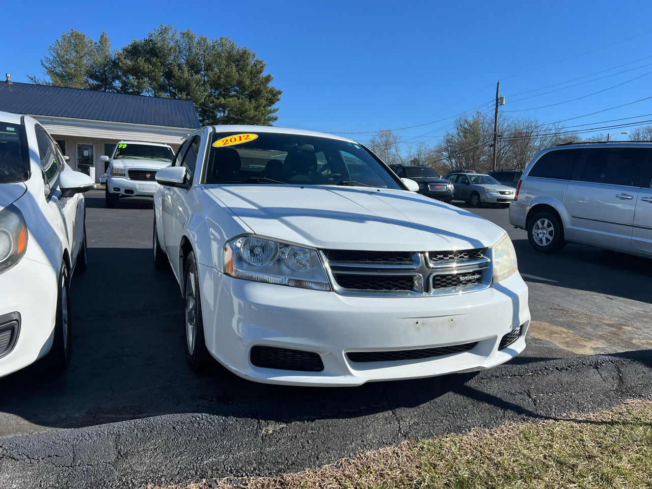 Dodge Avenger 4dr Sdn SXT 2012