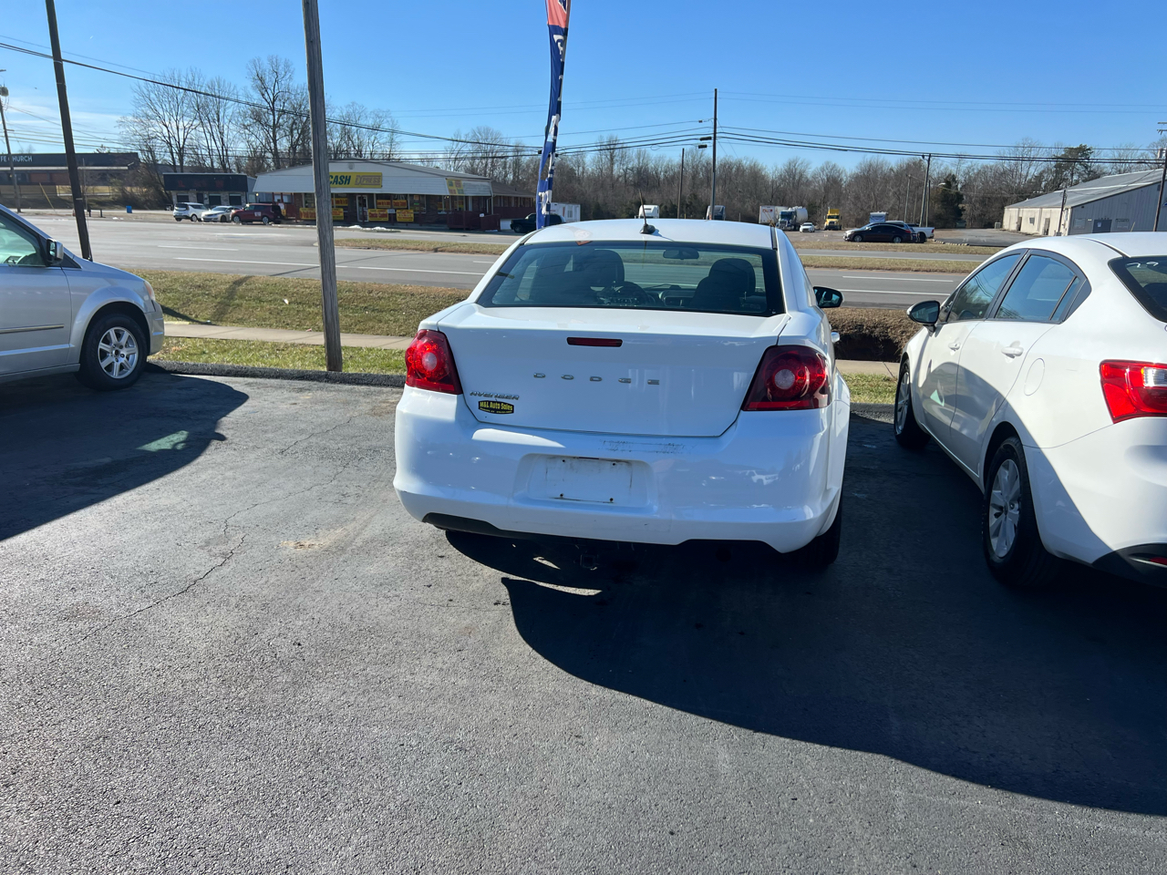 Dodge Avenger 4dr Sdn SXT 2012