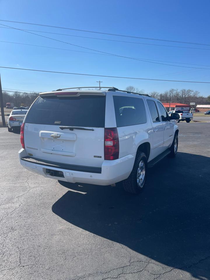 Chevrolet Suburban 4WD 4dr 1500 LT w/2LT 2009