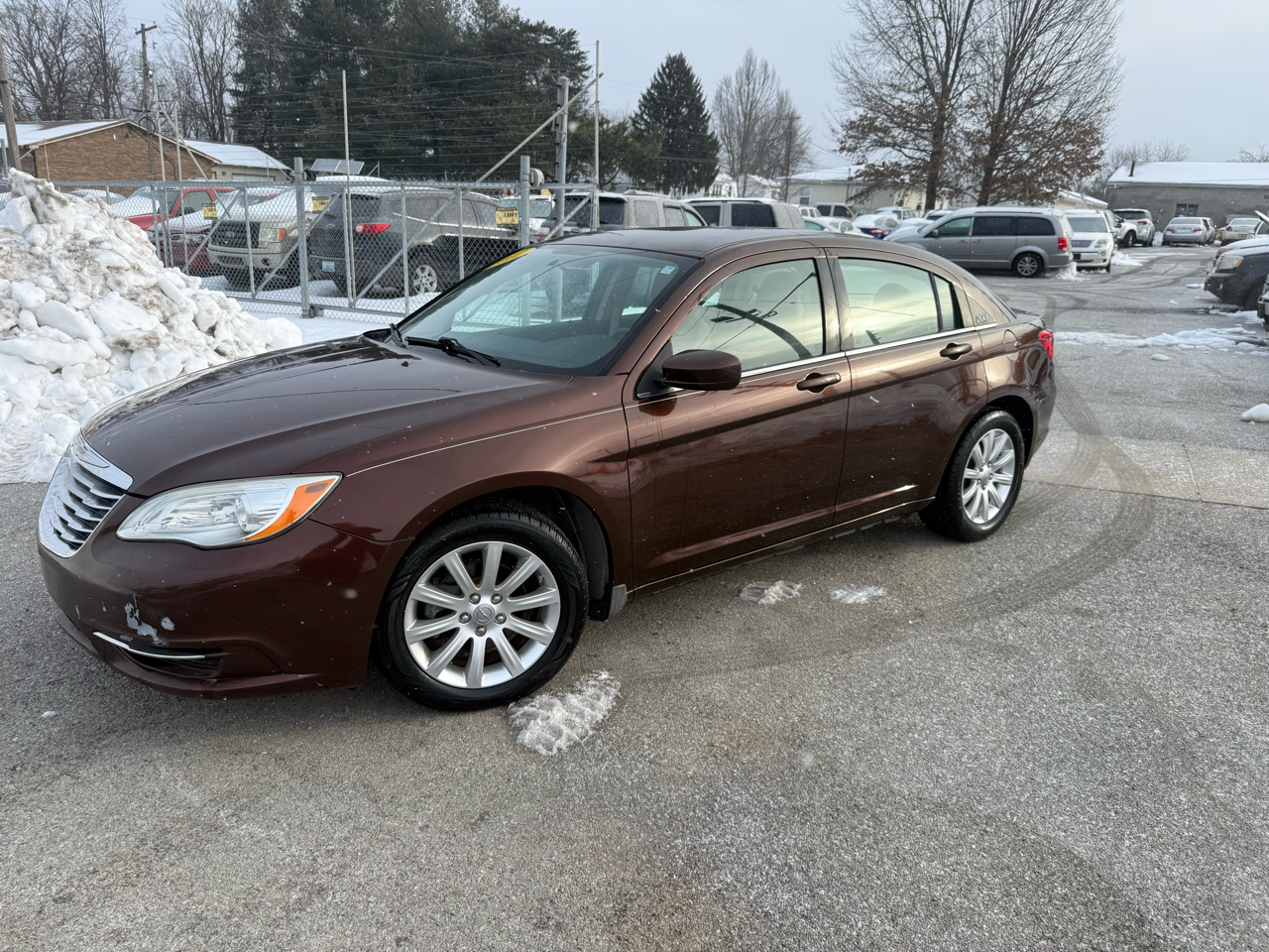 2012 Chrysler 200 4dr Sdn Touring