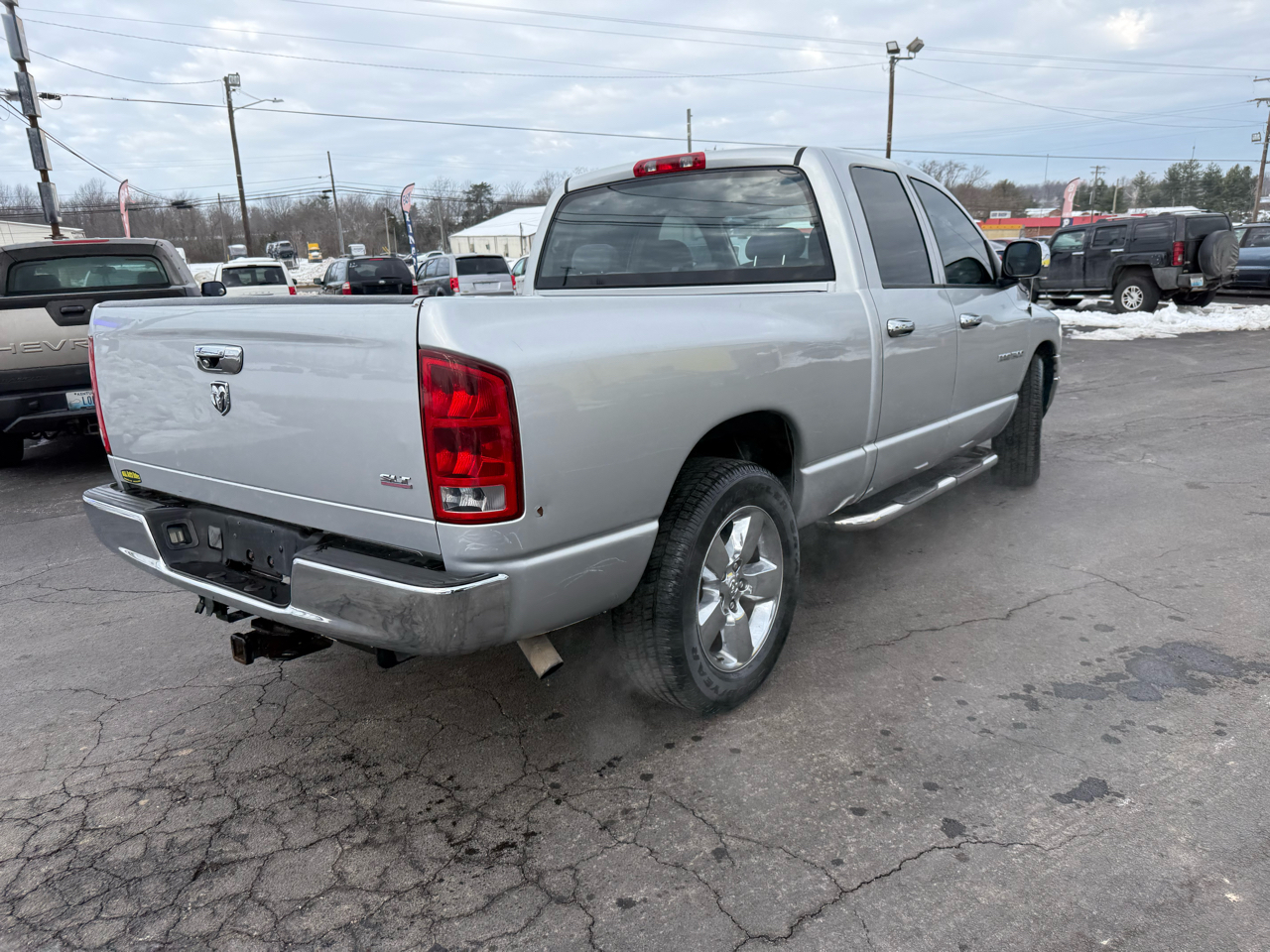 Dodge Ram 1500 4dr Quad Cab 140.5" WB SLT 2005