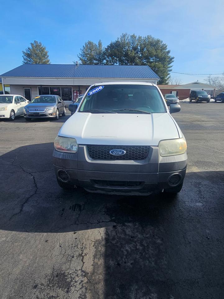 Ford Escape 4dr 2.3L XLS 2006