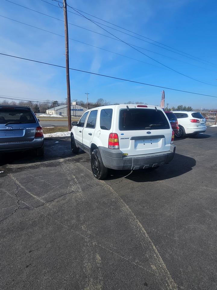 Ford Escape 4dr 2.3L XLS 2006