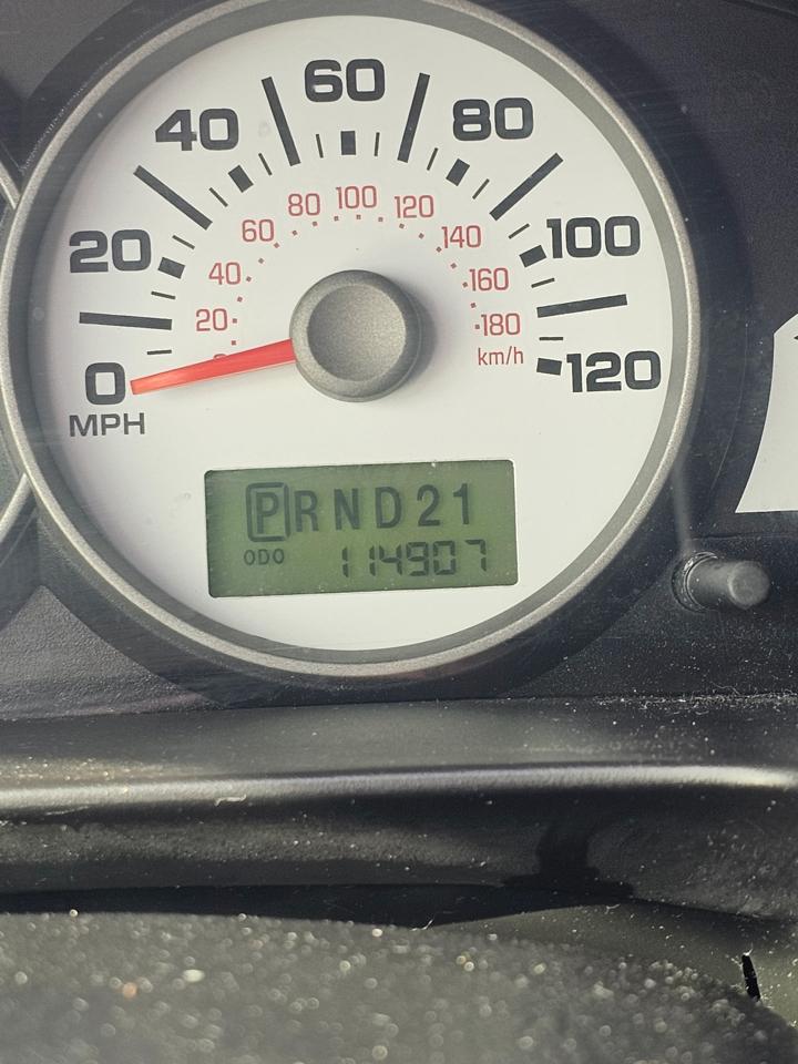 Ford Escape 4dr 2.3L XLS 2006