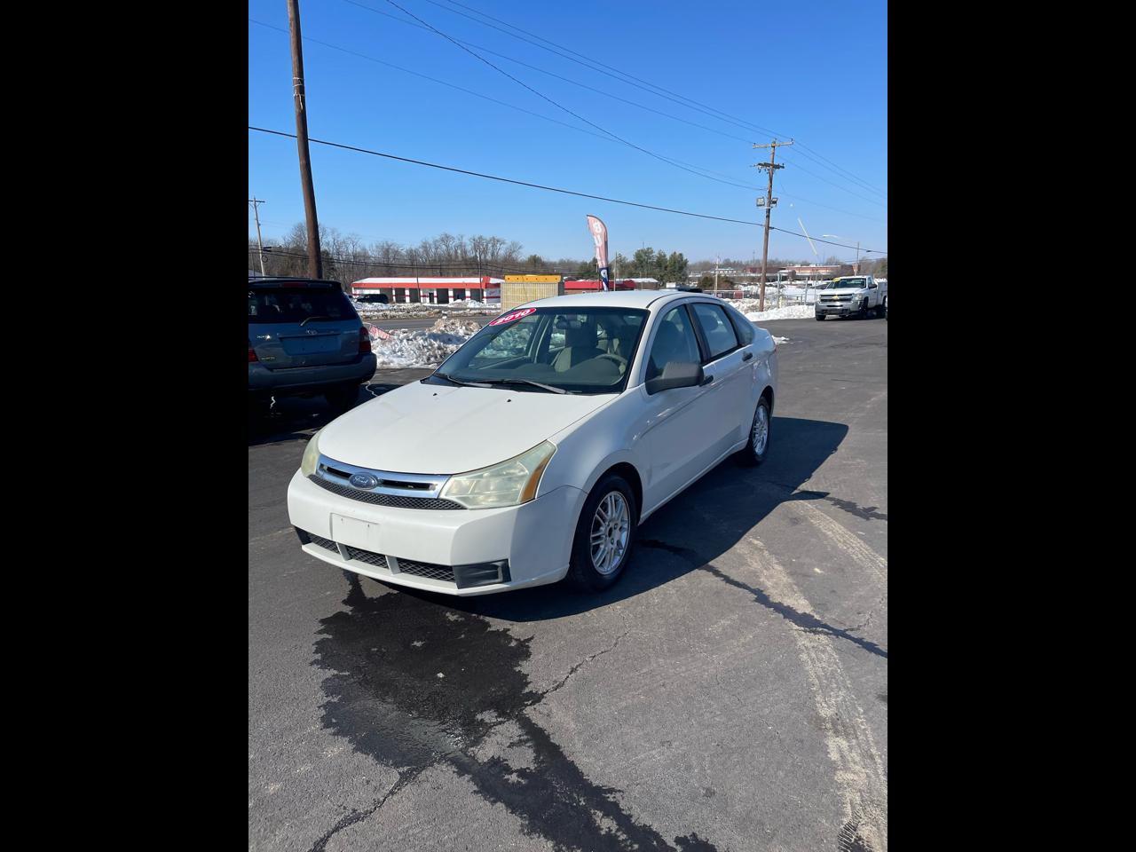 2010 Ford Focus 4dr Sdn SE