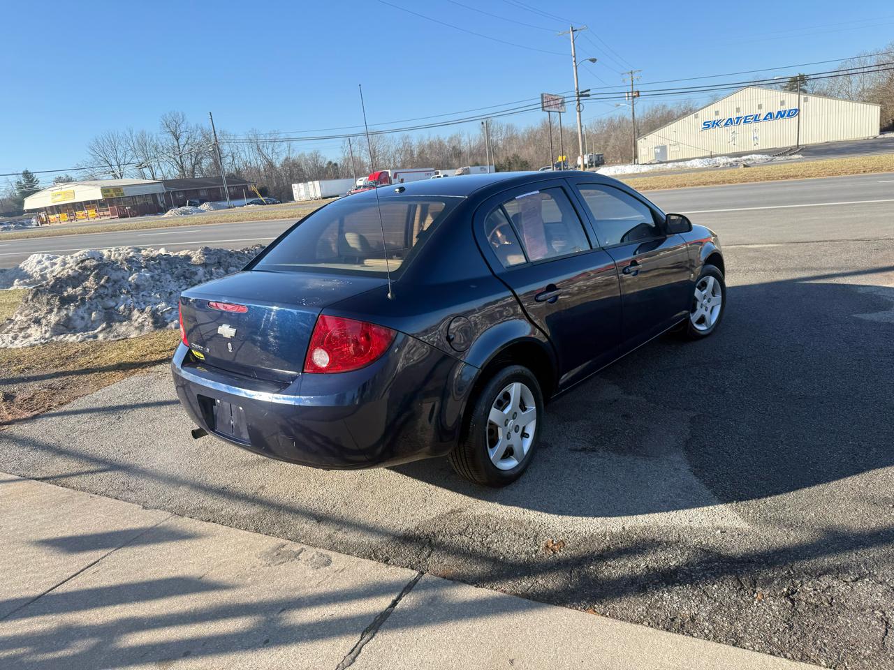 Chevrolet Cobalt 4dr Sdn LS 2008