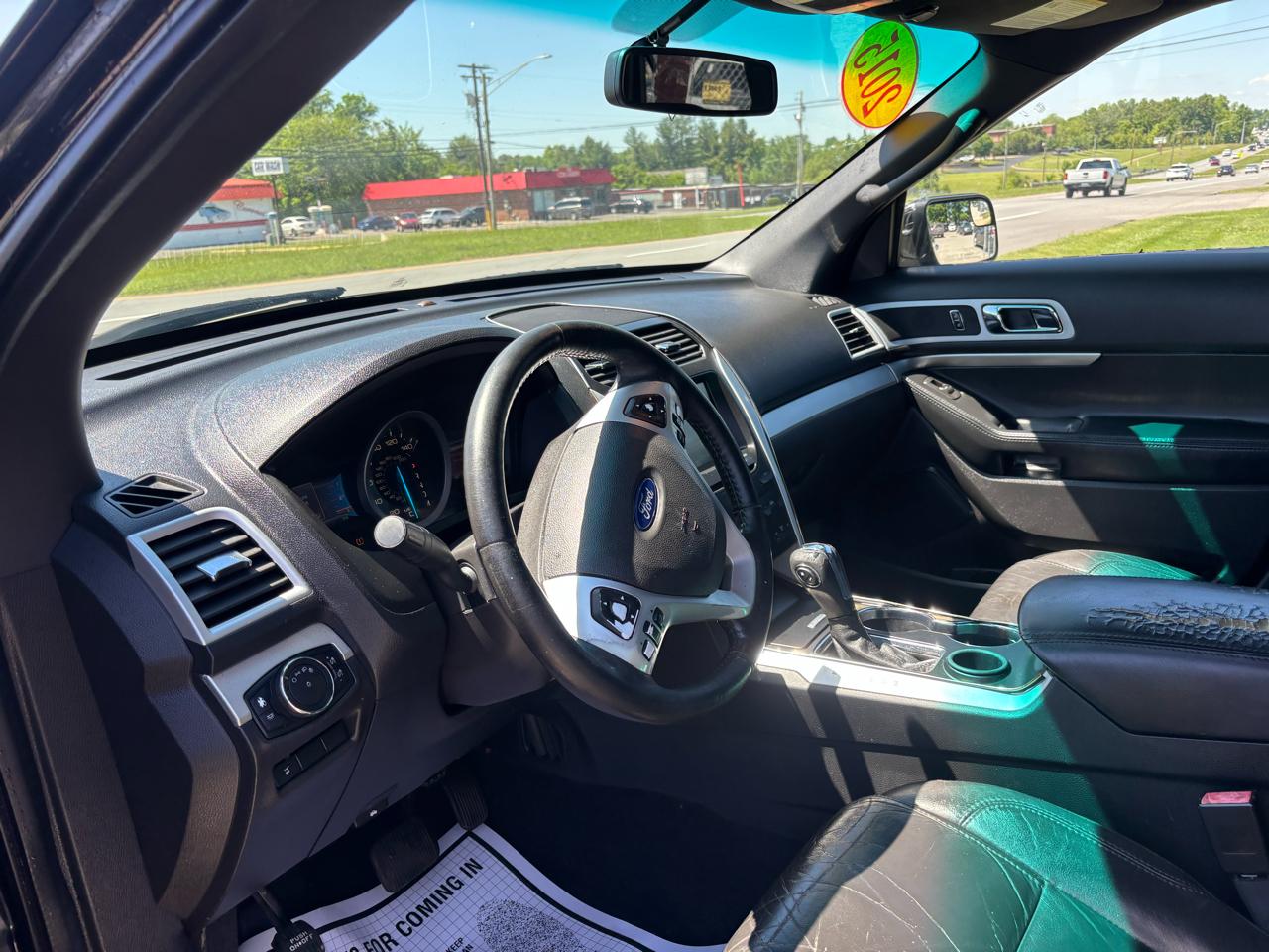 Ford Explorer FWD 4dr XLT 2015