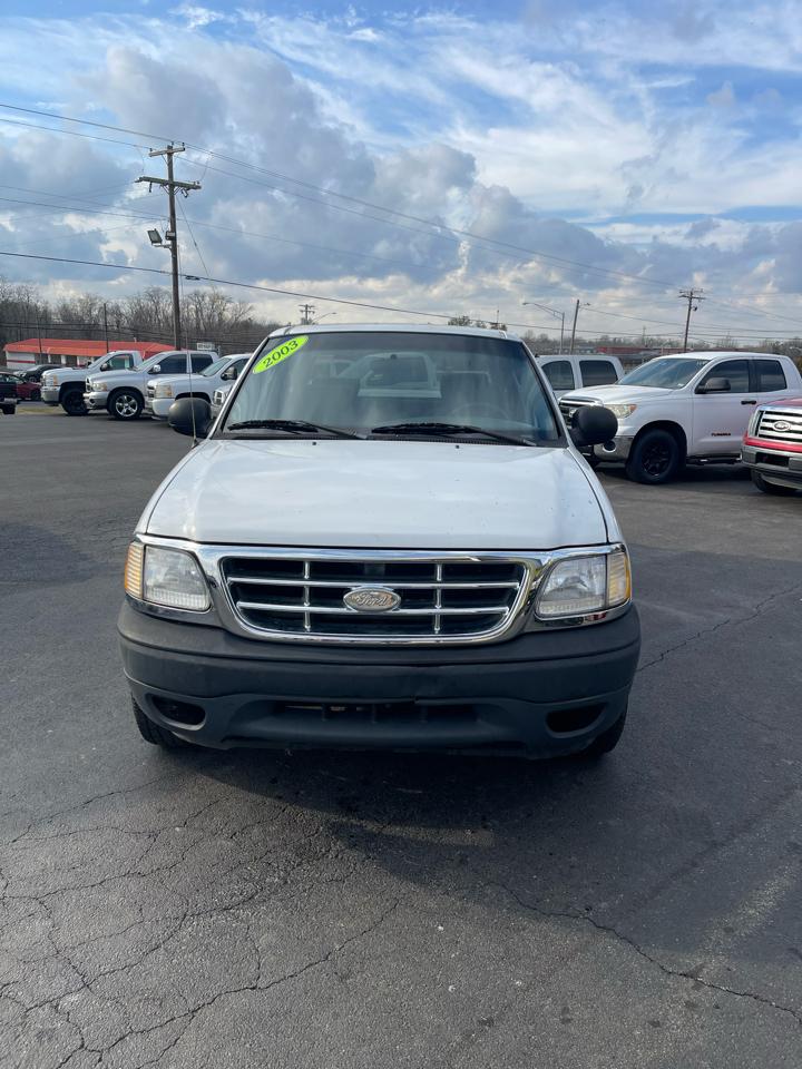 Ford F-150 SuperCrew 139" XLT 2003