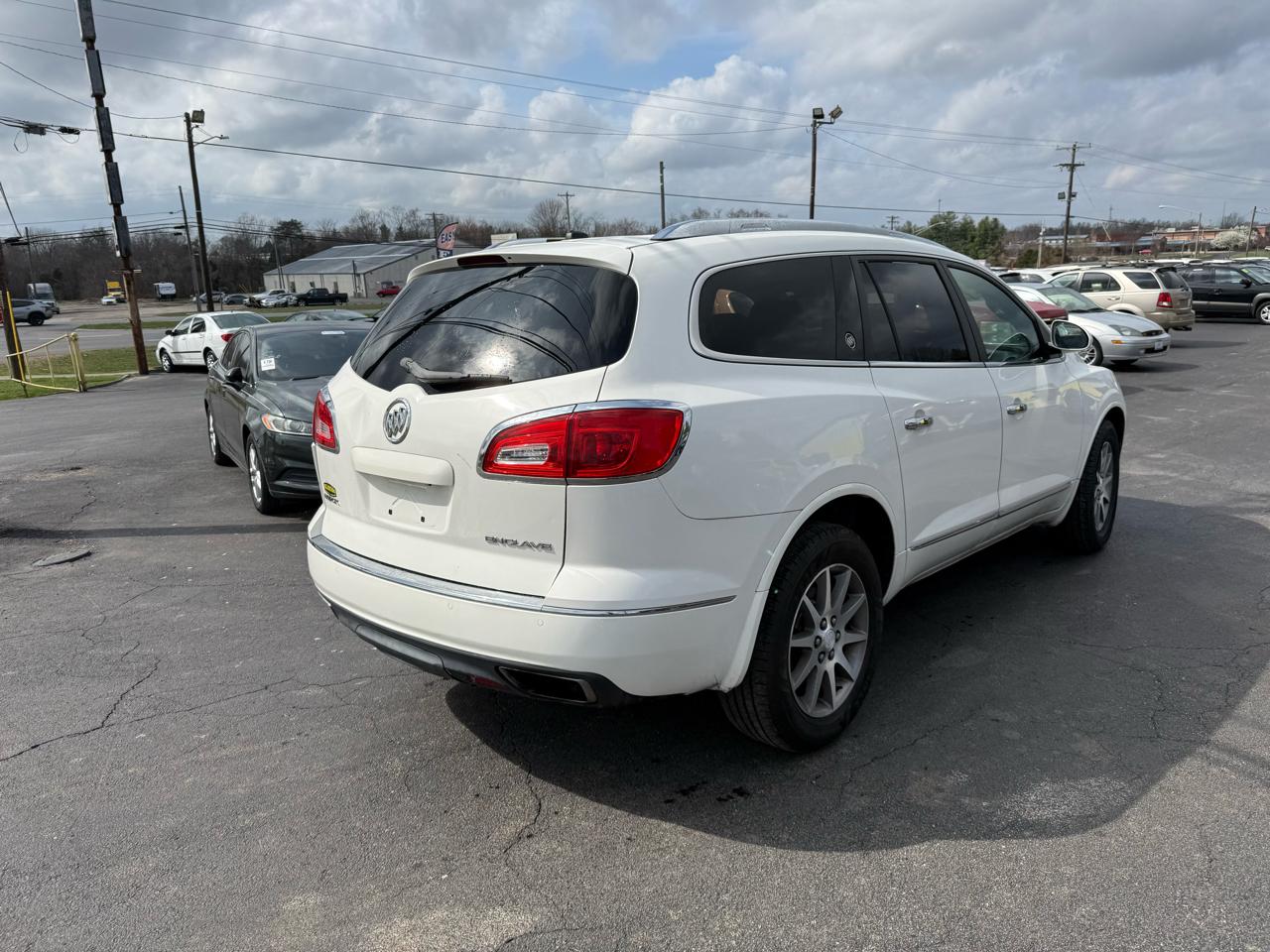 Buick Enclave FWD 4dr Leather 2014
