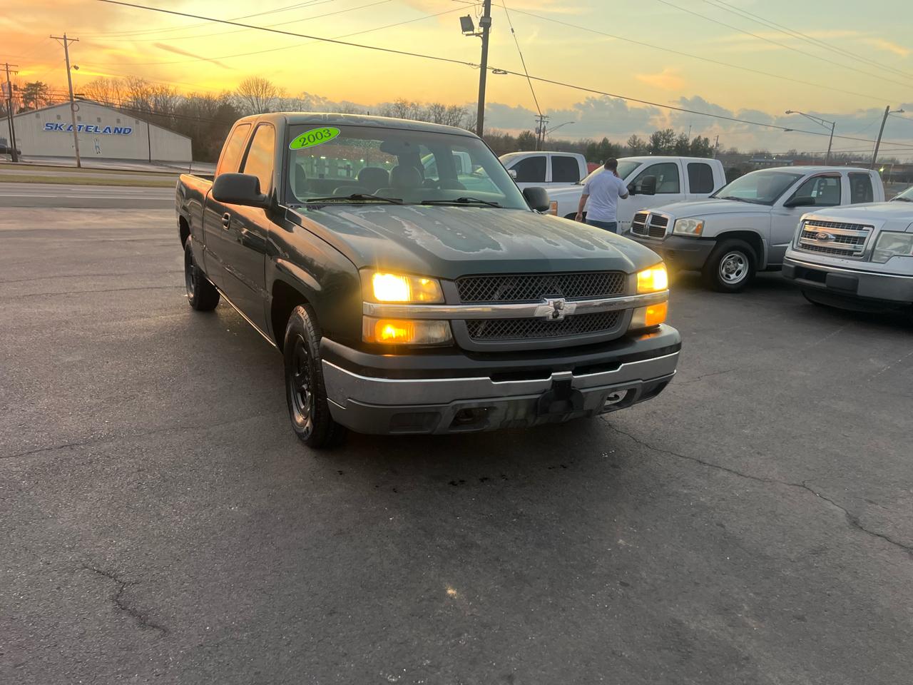 Chevrolet Silverado 1500 Ext Cab 143.5" WB Work Truck 2003
