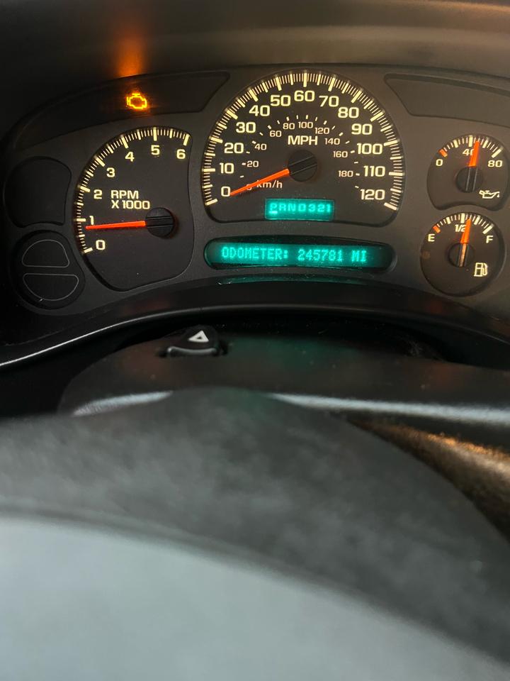 Chevrolet Silverado 1500 Ext Cab 143.5" WB Work Truck 2003