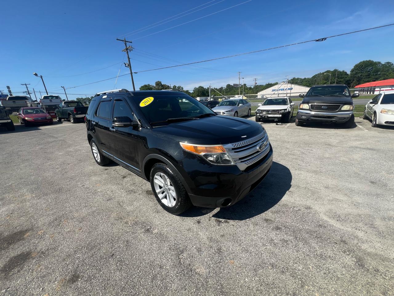 Ford Explorer 4WD 4dr XLT 2013