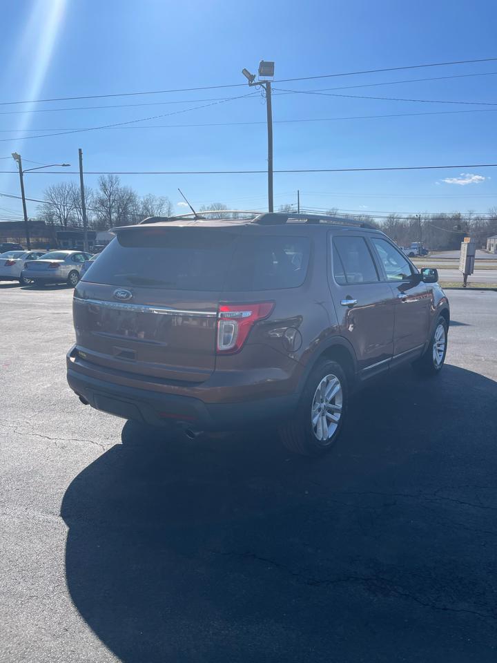 Ford Explorer FWD 4dr XLT 2012