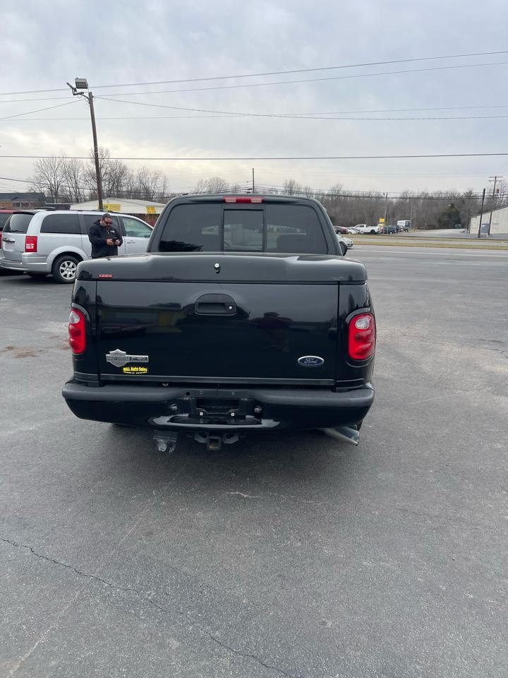 Ford F-150 SuperCrew 139" Harley Davidson 2002