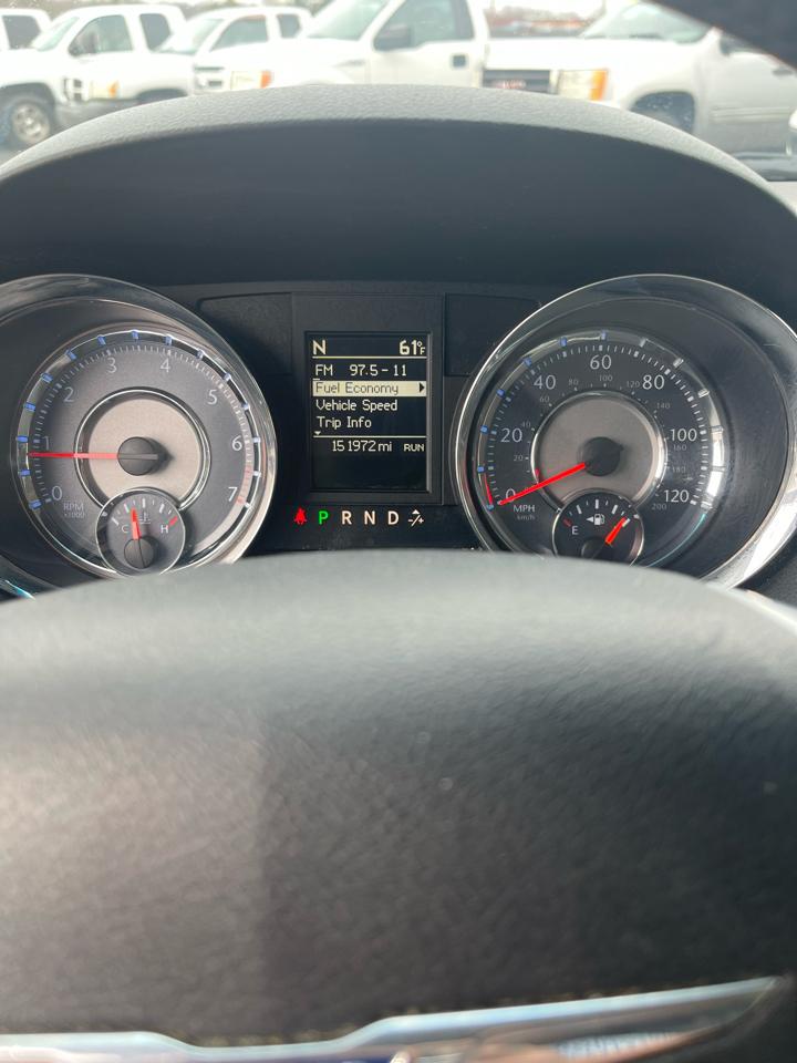 Chrysler Town & Country 4dr Wgn Touring 2012