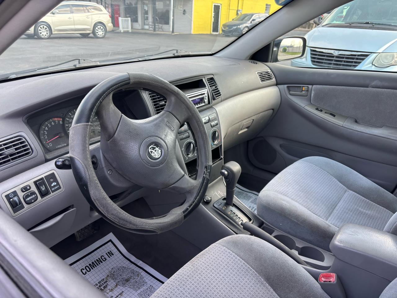 Toyota Corolla 4dr Sdn Man CE (Natl) 2008