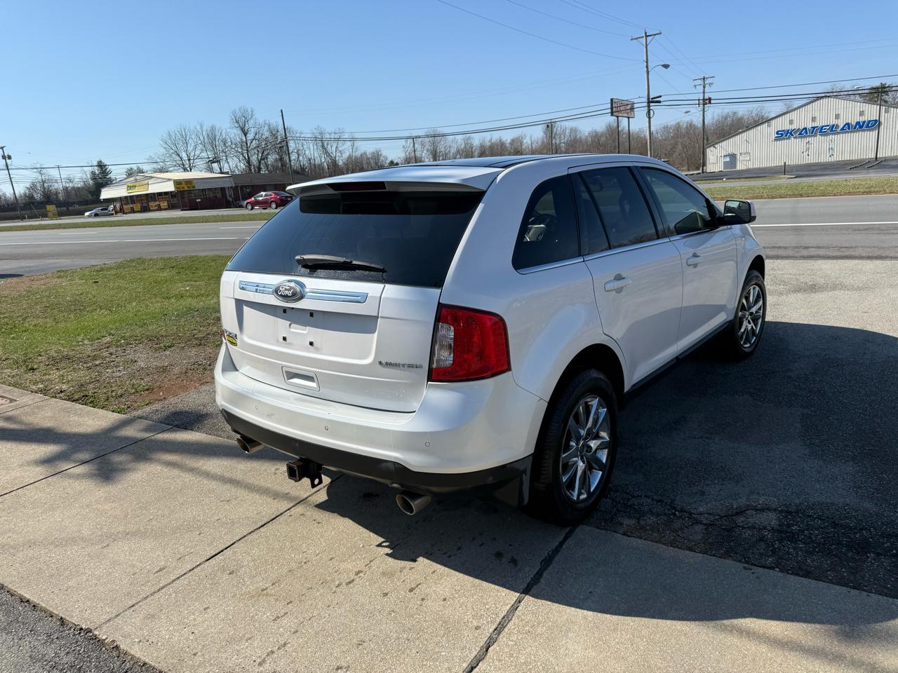 Ford Edge 4dr Limited FWD 2011