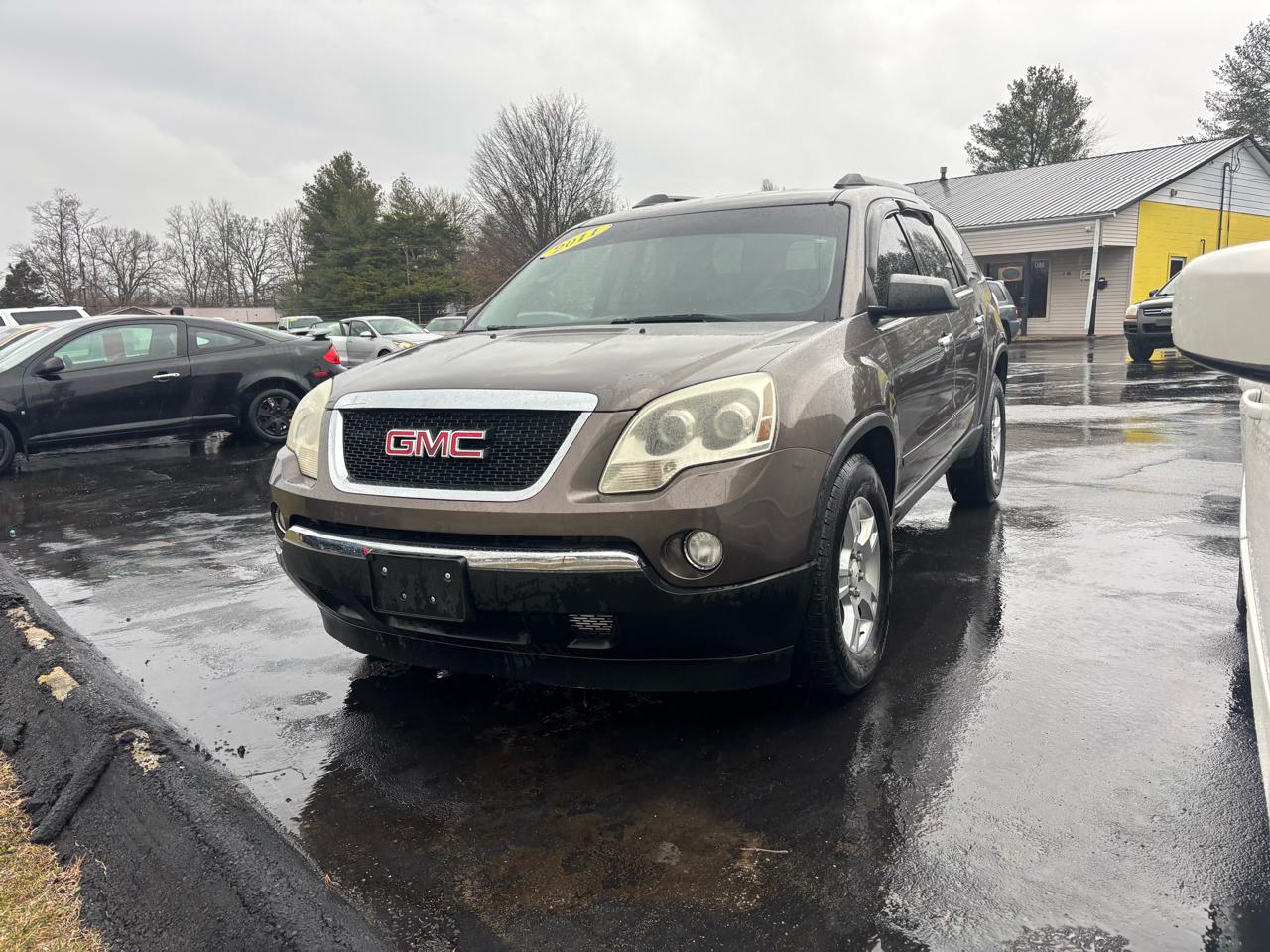 GMC Acadia FWD 4dr SLE 2011