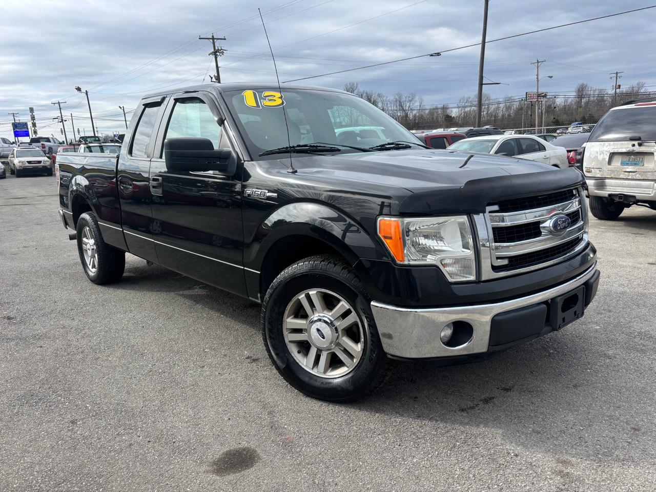 Ford F-150 2WD SuperCab 145" XL 2013