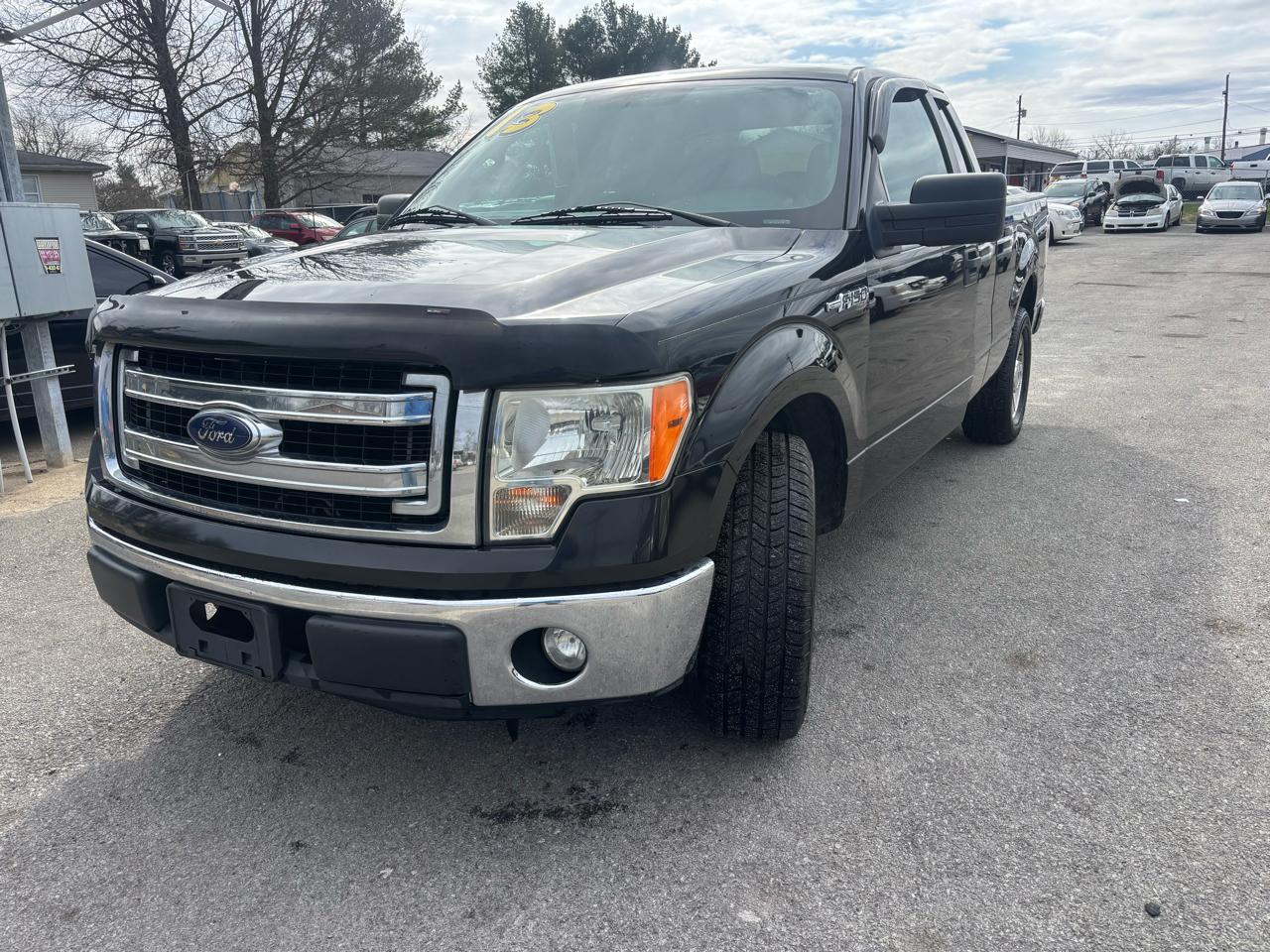 Ford F-150 2WD SuperCab 145" XL 2013