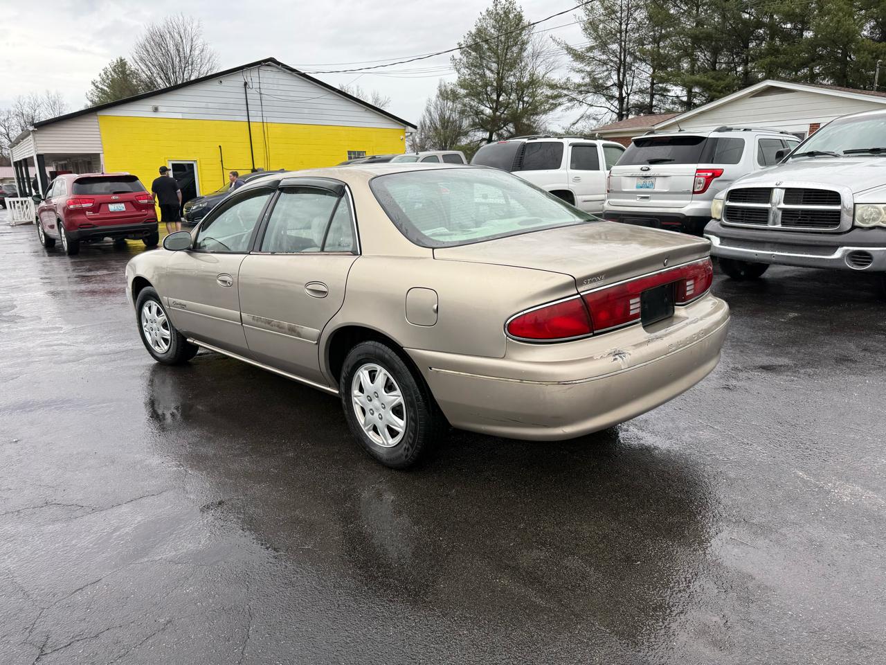 Buick Century 4dr Sdn Custom 1999