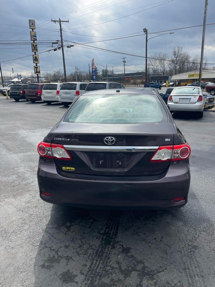 Toyota Corolla 4dr Sdn Man L (Natl) 2013