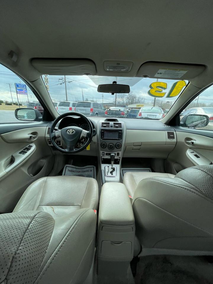 Toyota Corolla 4dr Sdn Man L (Natl) 2013