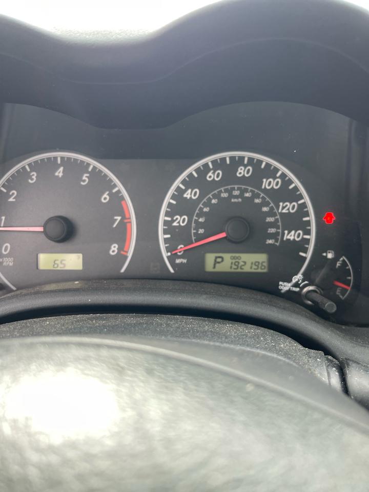 Toyota Corolla 4dr Sdn Man L (Natl) 2013