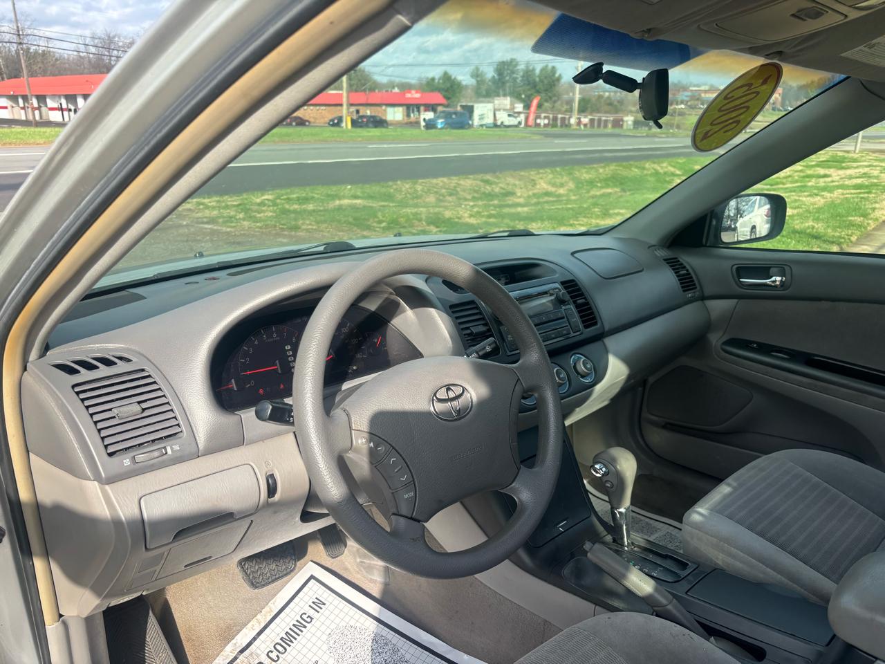 Toyota Camry 4dr Sdn STD Manual (Natl) 2005