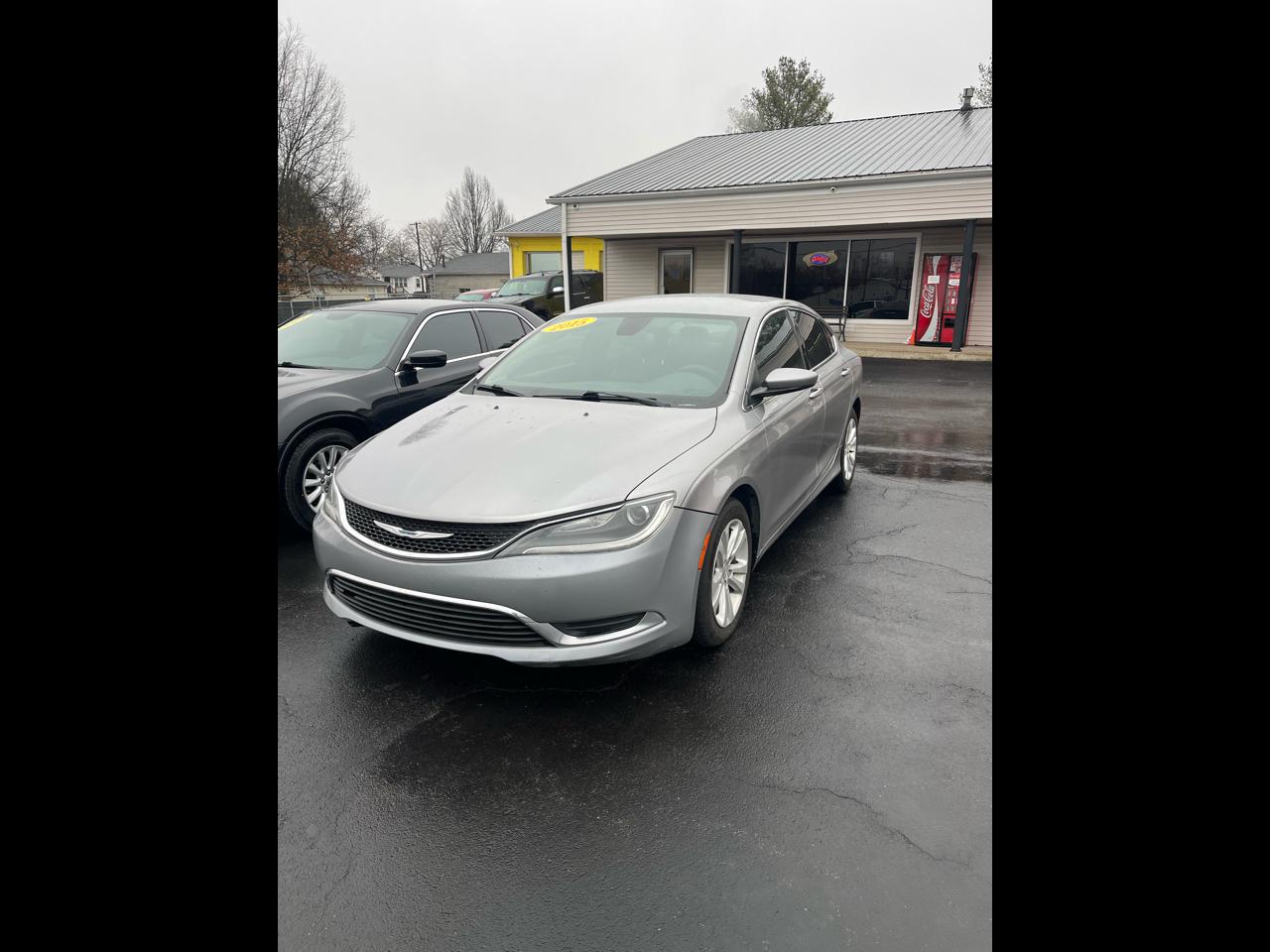 2015 Chrysler 200 4dr Sdn Limited FWD