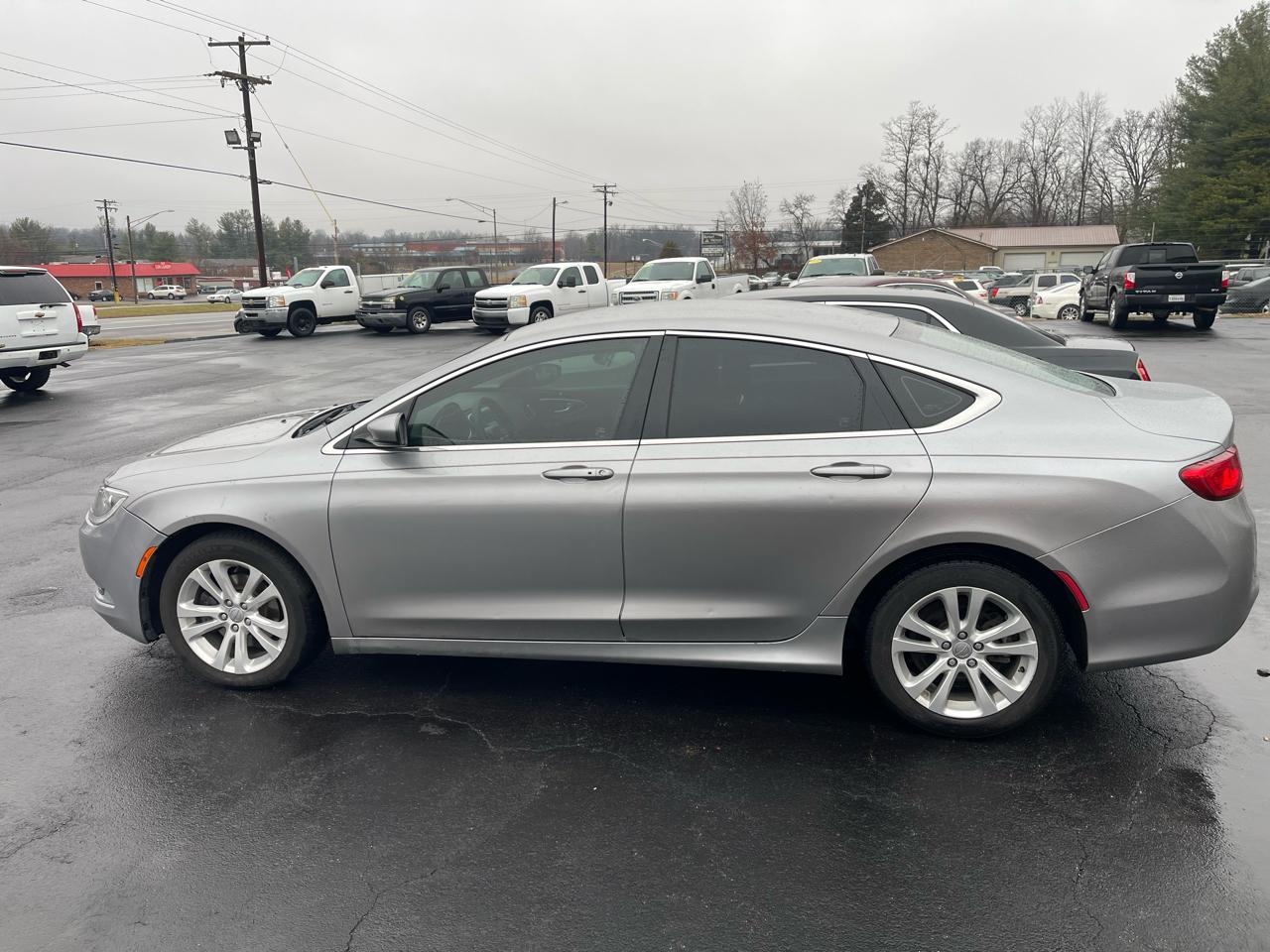 Chrysler 200 4dr Sdn Limited FWD 2015